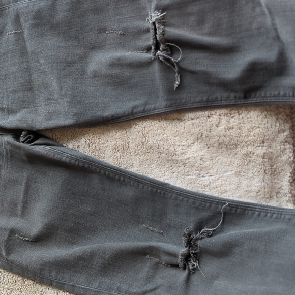 Hudson Grey Distressed Nico Medium Rise Raw Hem Skinny Jeans Size 29 Waist   29 - Picture 5 of 6